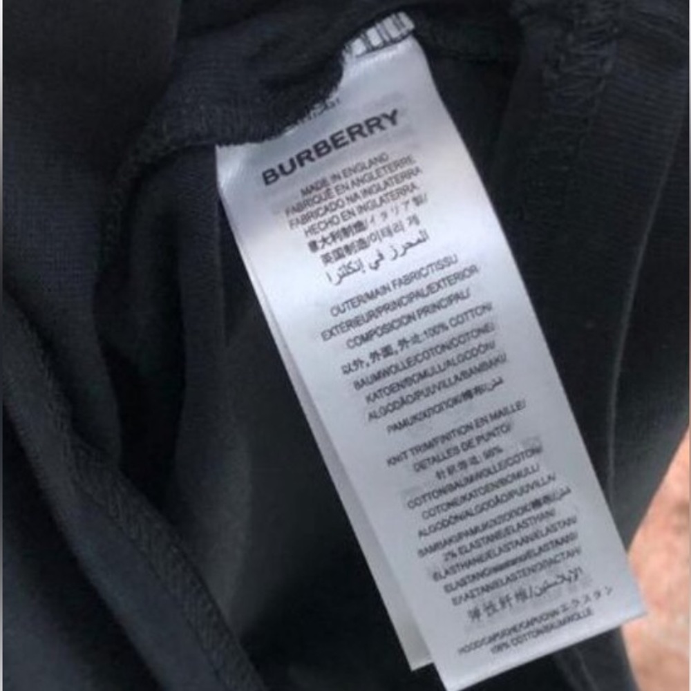 Burberry Owie Label Logo T Shirt - Picture 8 of 8